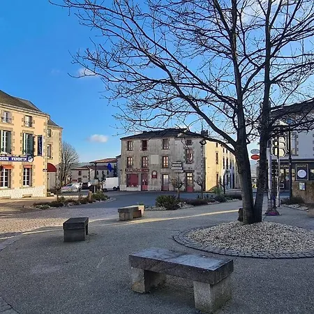 Le Bocage 90m2 Chaleureux A 4 Min Du Puy Du Fou Дом отдыха Лез-Эпес