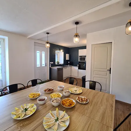 Le Bocage 90m2 Chaleureux A 4 Min Du Puy Du Fou Holiday home Les Epesses